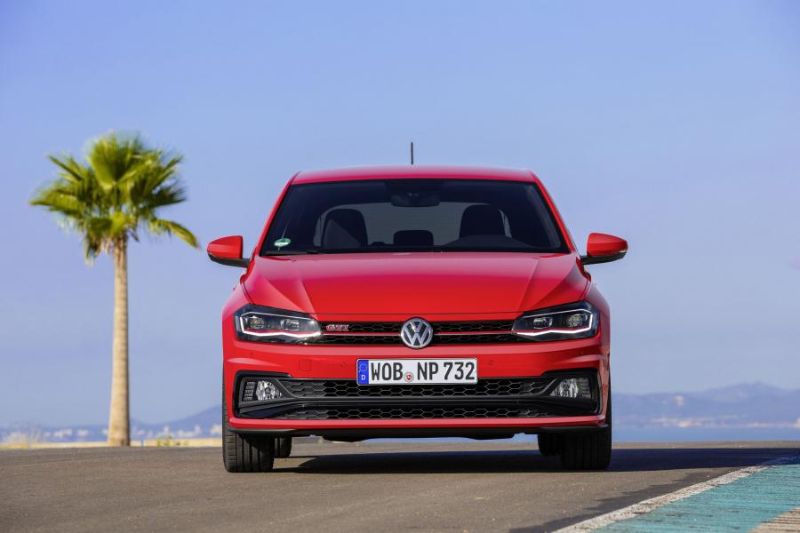  Volkswagen Polo GTI 2017 года  (WW) (фото 39 из 46)